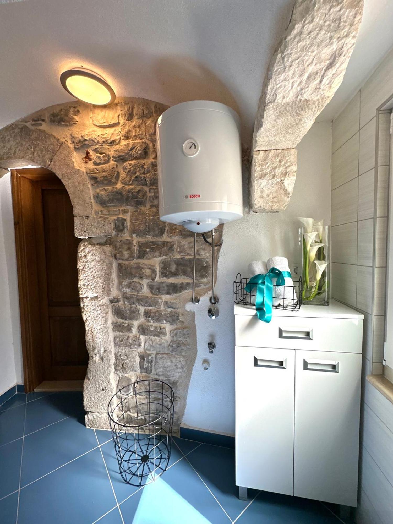 Appartement Diocletian Wine Ii Split